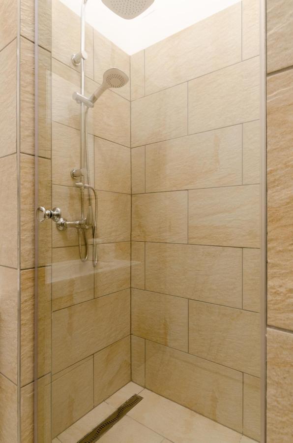 Cosy Studio In Party District Ak20S Budapest Ngoại thất bức ảnh